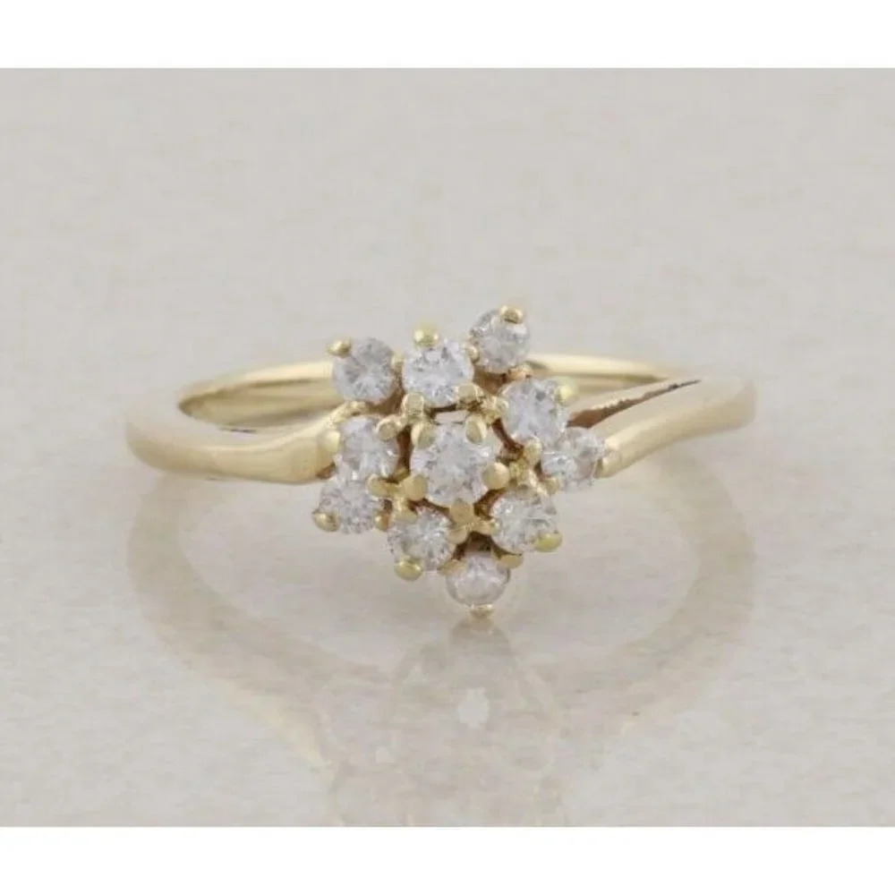 14k Yellow Gold Diamond Cluster Flower Ring Size 6 1/2